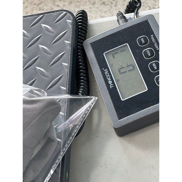 Travis Mathew Polo Shirt Size XL Collared Short Sleeve Gray Golf Sporty Active - Picture 7 of 7